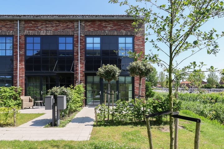 Photo of property Koningin Julianastraat 19, Harlingen