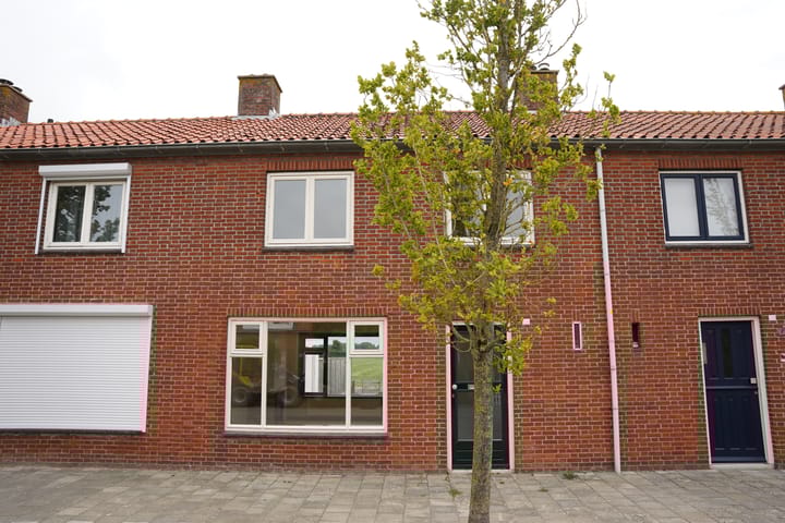 Koningin Julianastraat 26 in Hoofdplaat