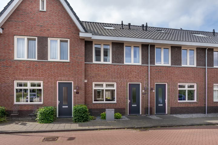 Koningin Maximahof 22 in Hedel