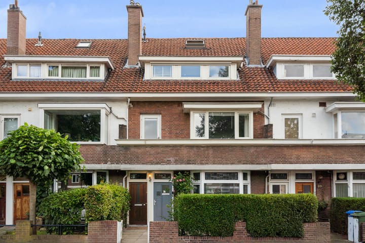 Koningin Wilhelminalaan 105 in Voorburg
