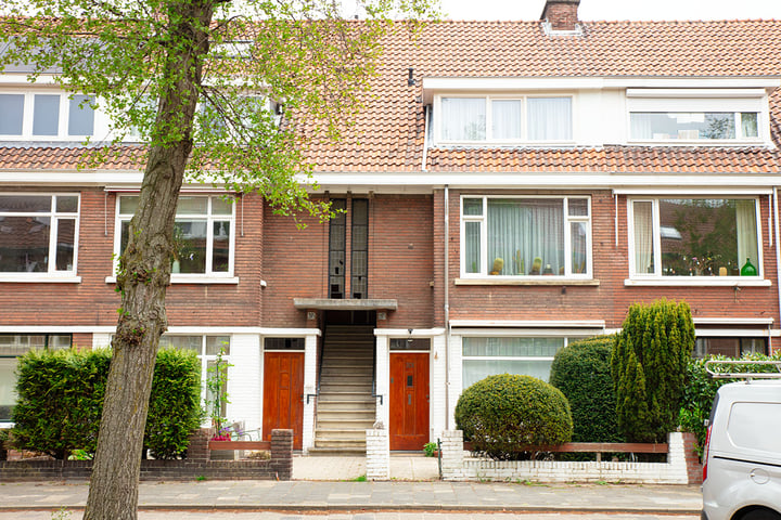Koningin Wilhelminalaan 203 in Voorburg foto