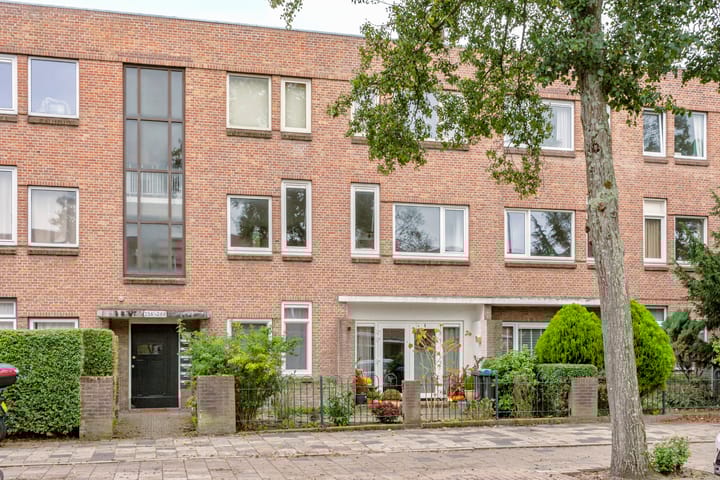Koningin Wilhelminalaan 264 in Voorburg foto