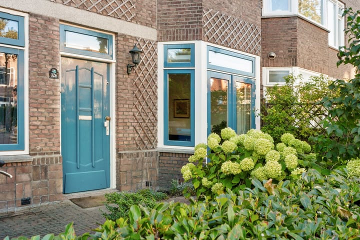 Koningin Wilhelminalaan 326 in Voorburg