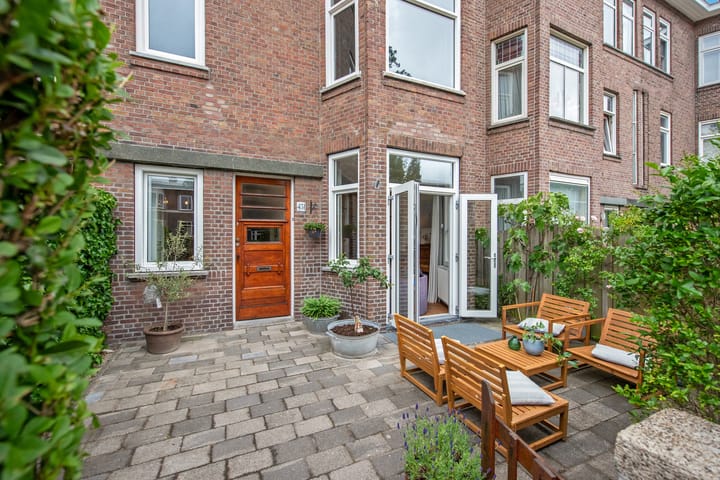 Koningin Wilhelminalaan 431 in Voorburg foto