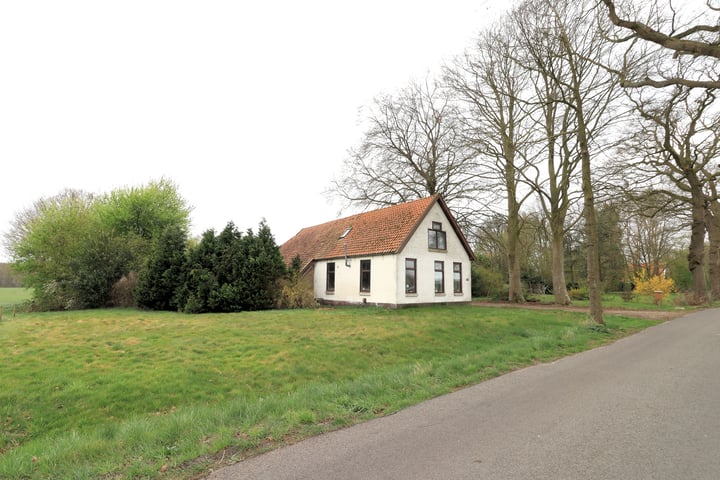 Photo of property Koningin Wilhelminalaan 62, Willemsoord