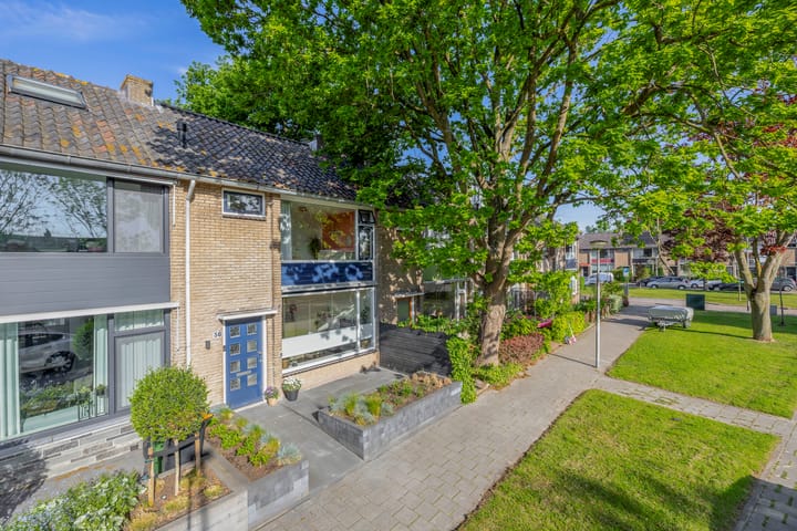 Photo of property Koningin Wilhelminasingel 36, Waddinxveen