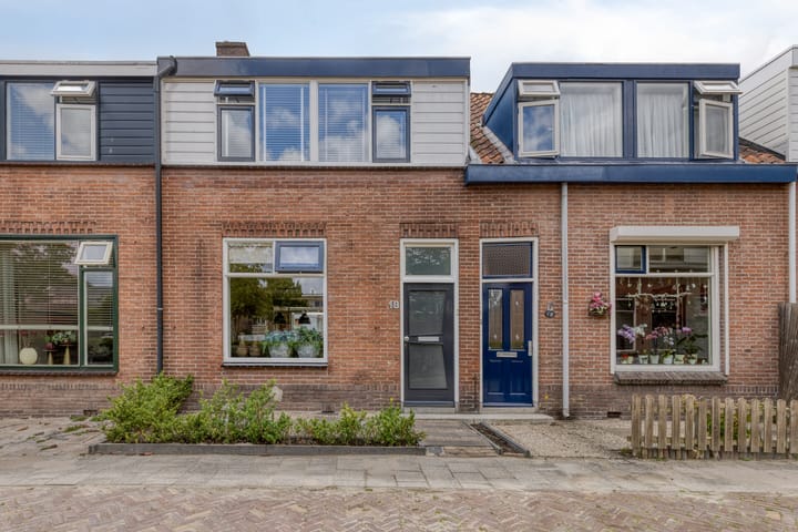 Photo of property Koningin Wilhelminastraat 18, De Lier
