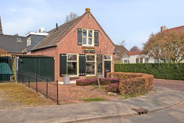 Koningin Wilhelminastraat 35 in Hedel