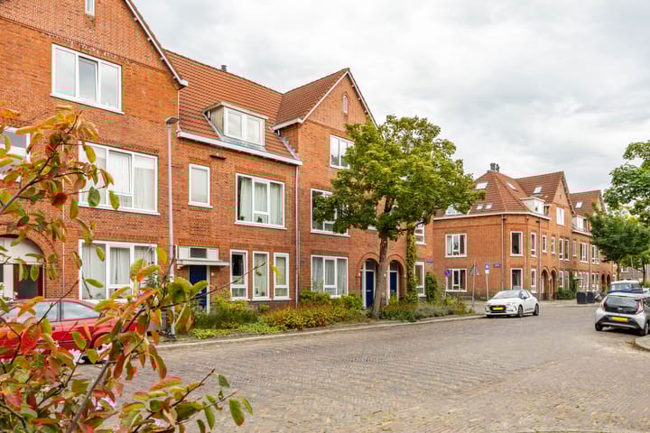 Koninginnelaan 59 in Groningen foto