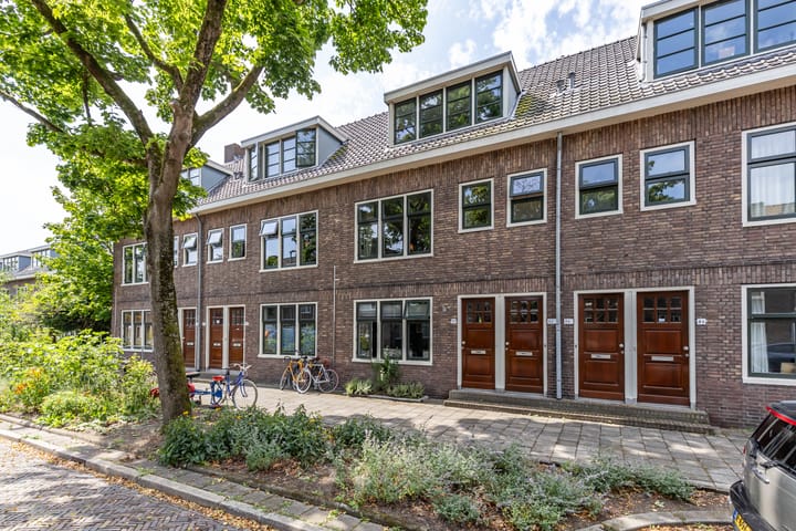Koninginnelaan 82a in Groningen
