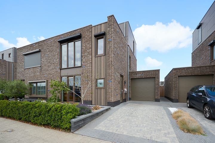 Photo of property Koninginnepage 45, Terneuzen