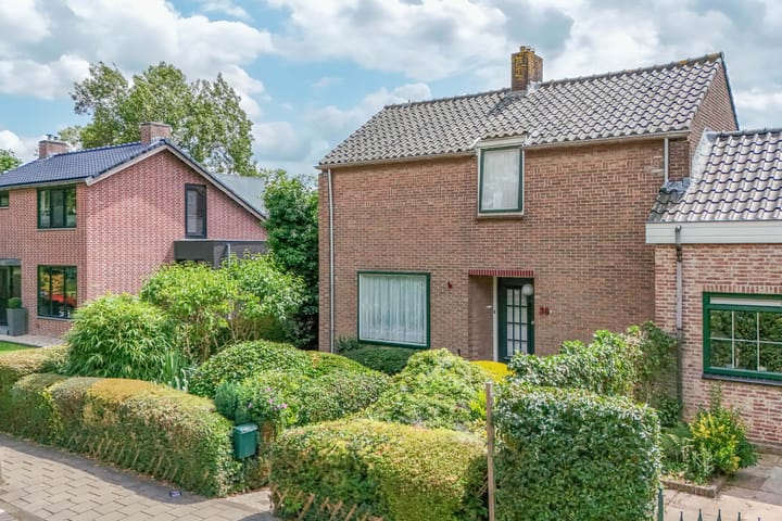 Koninginneweg 38a in Lekkerkerk