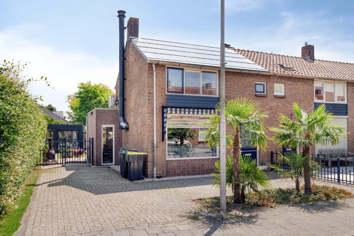 Foto von Haus Koninginneweg 56, Numansdorp