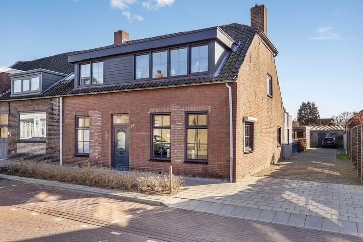 Photo of property Koningsdijk 7A, Oosterhout