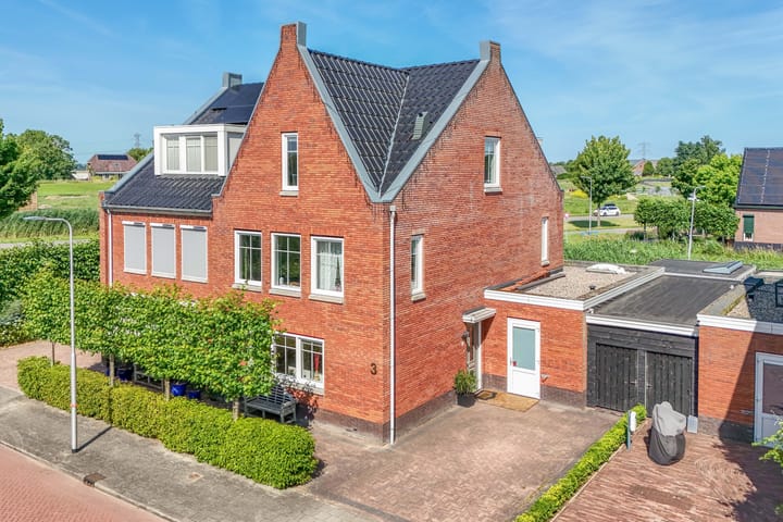Koningsoever 3 in Zevenhuizen