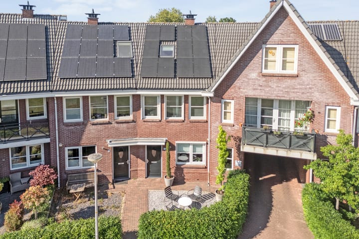 Koningsspil 61 in Raalte