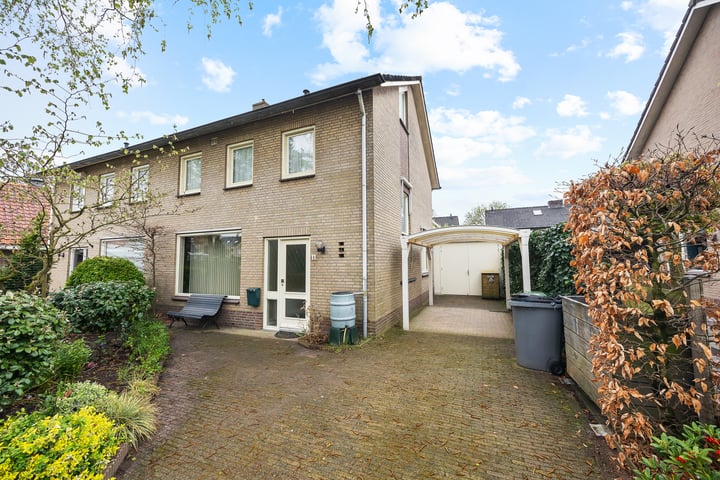 Photo of property Koningsstraat 11, Wamel