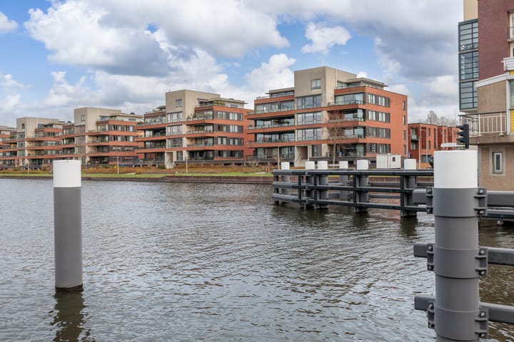 Koningsveld 137 in Delft