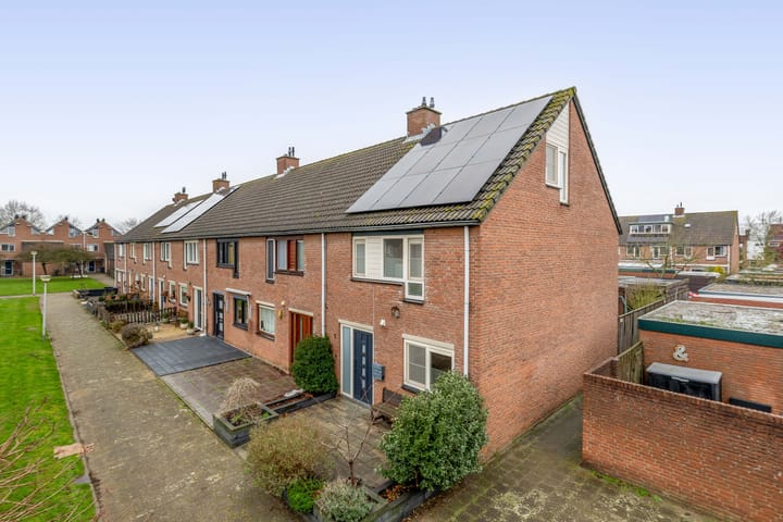 Photo of property Koolwitje 1, Hellevoetsluis