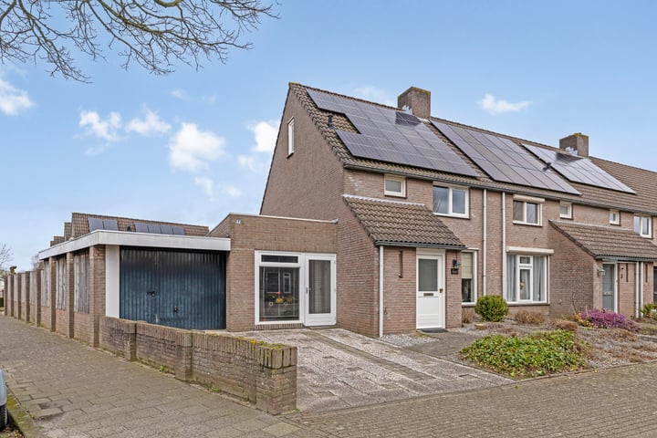 Photo of property Koolzaadbeemd 1, Valkenswaard
