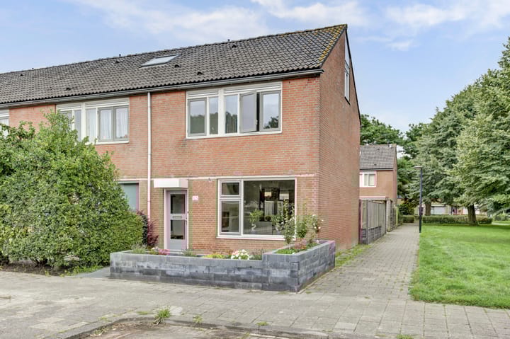 Koolzaadhof 105 in Biddinghuizen