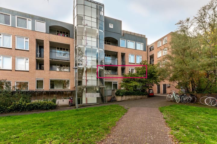 Koperslagerhof 25 in Almere Foto