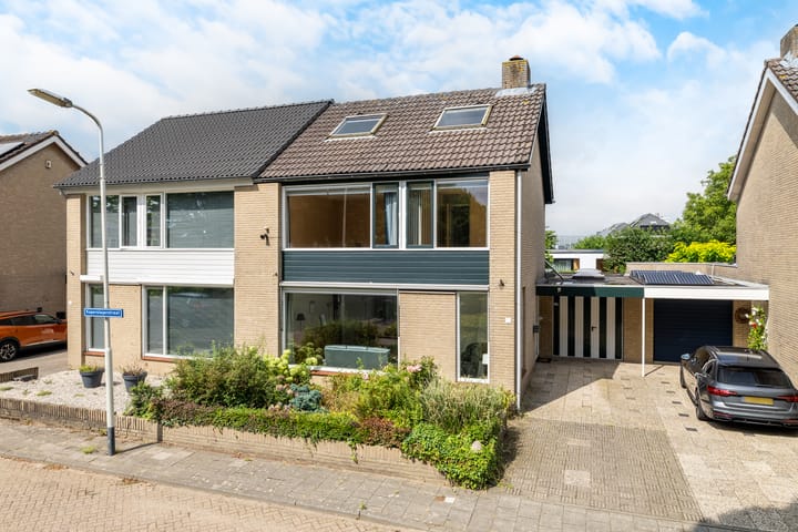 Photo of property Koperslagerstraat 10, Breda