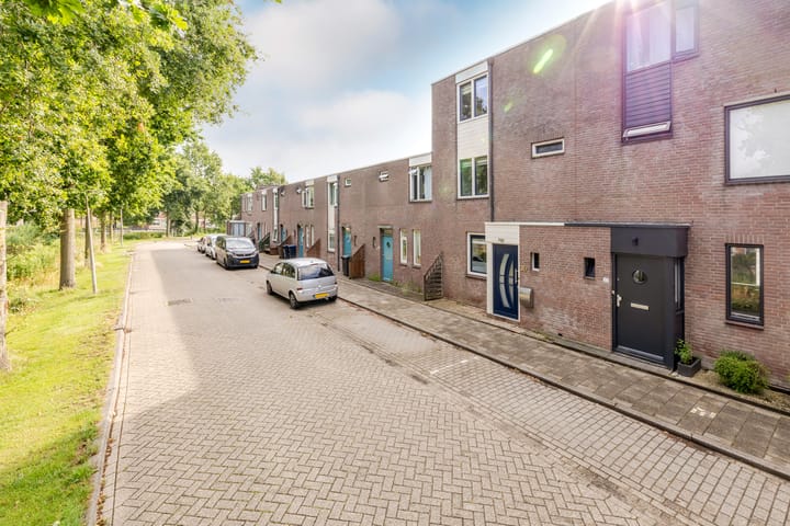Photo of property Koperslagerstraat 30, Purmerend
