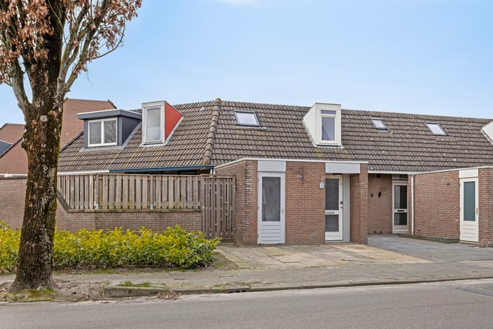 Koraaldijk 1 in Roosendaal