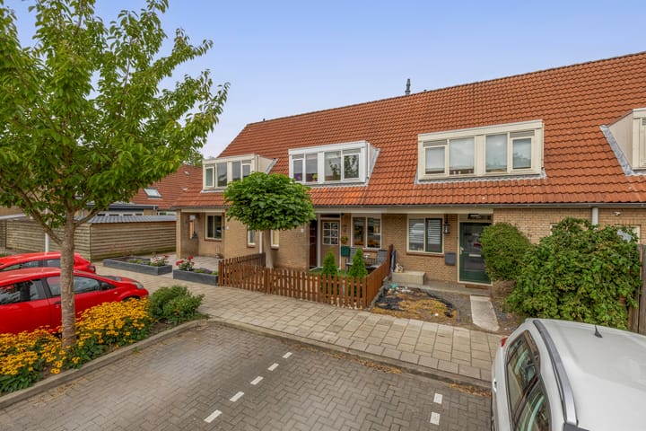 Korenakker 63 in Waddinxveen photo