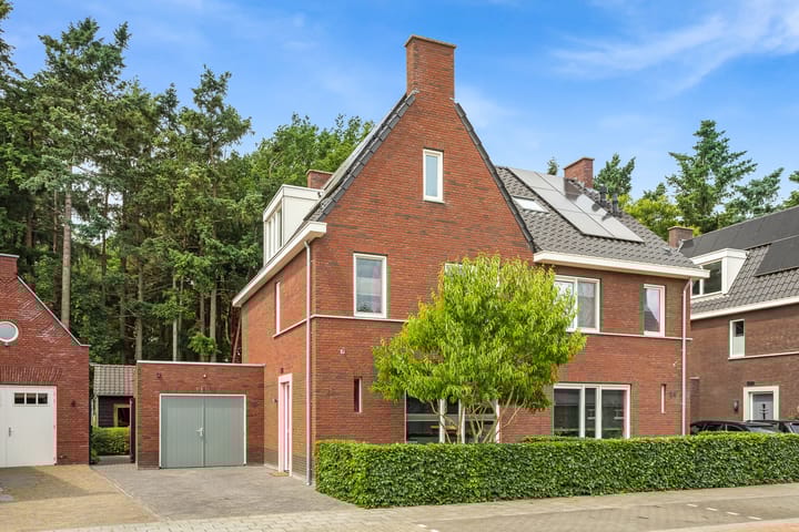 Korenbloem 26 in Galder