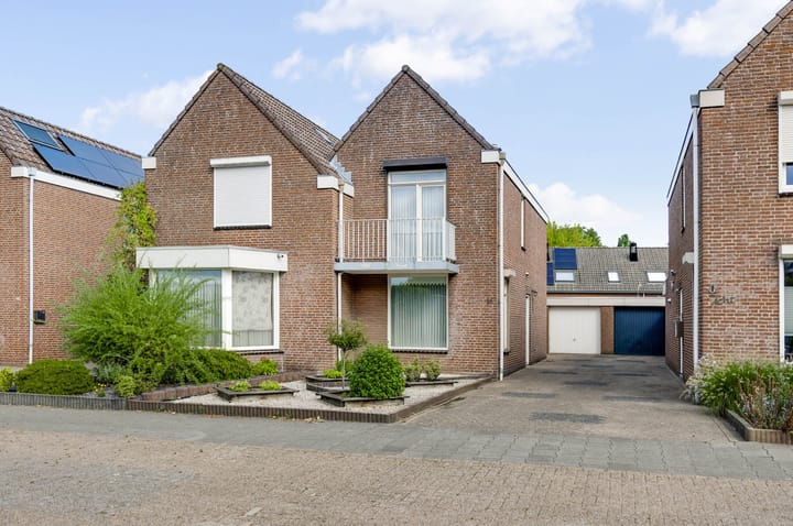 Korenbloemstraat 10, Weert Photo of property Korenbloemstraat 10, Weert