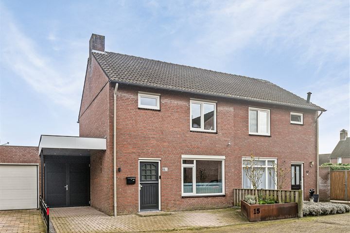 Korenbloemstraat 15 in Bakel