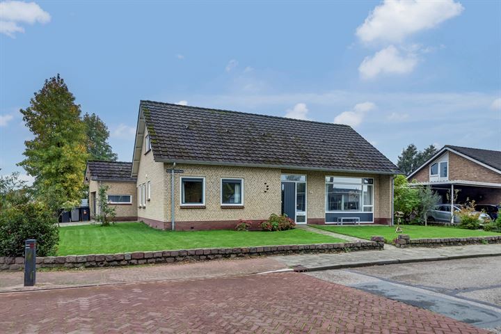 Korenbloemstraat 94 in Boven-Leeuwen