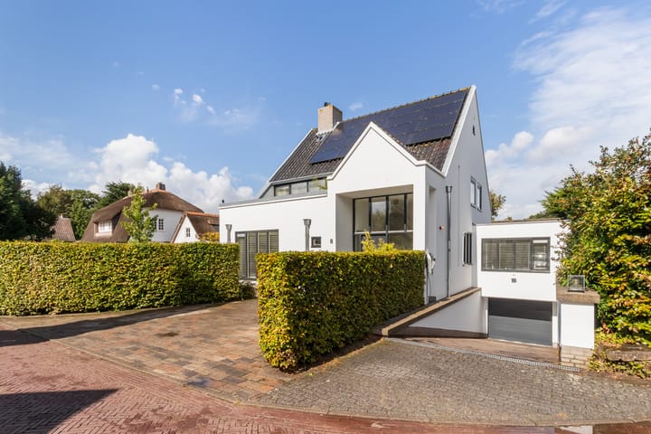 Korenschoof 8 in Laren