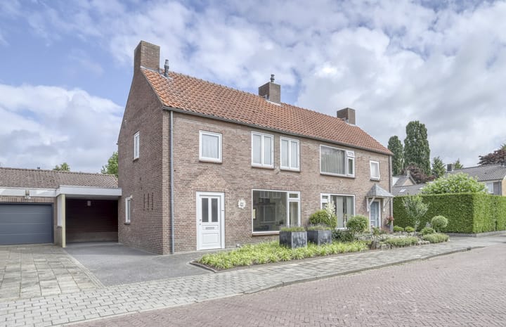 Korenveldstraat 4 in Hapert