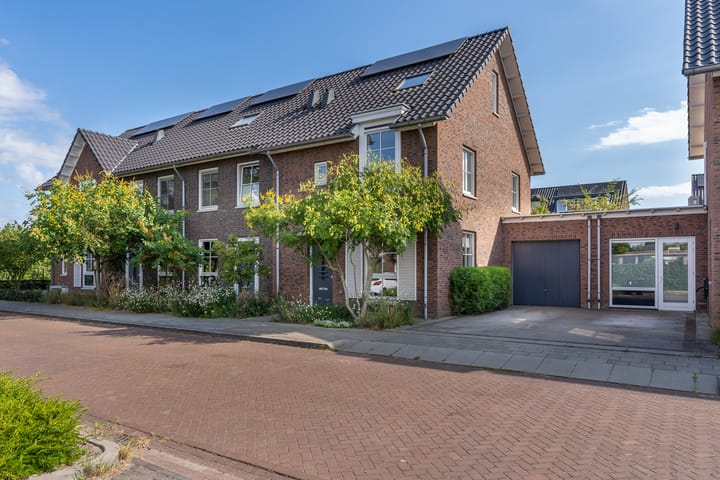 Korf 10 in Den Dungen photo