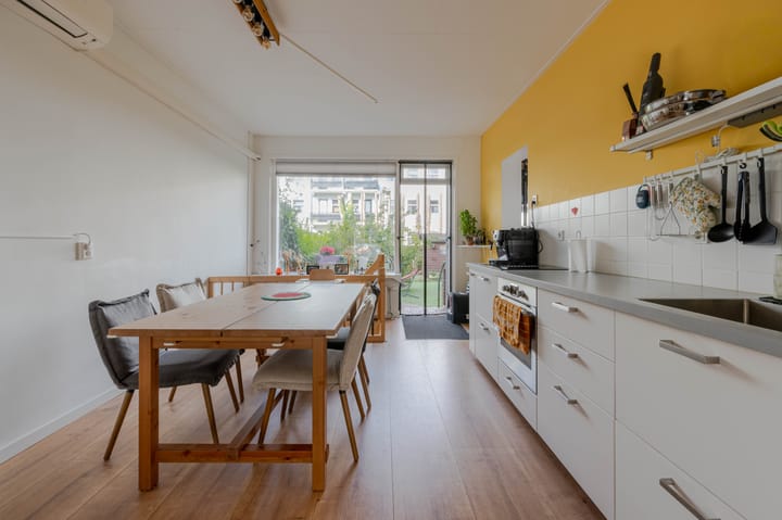 Korhaanstraat 11A in Rotterdam Foto
