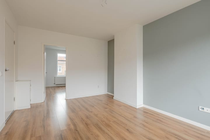 Korhaanstraat 93C in Rotterdam foto