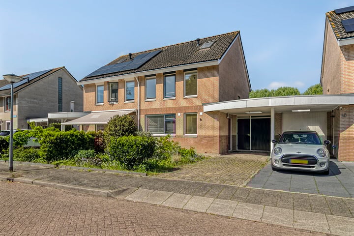 Kornetstraat 42 in Almere