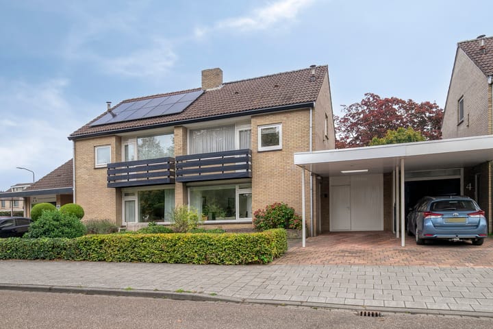 Kornoeljelaan 6 in Valkenswaard