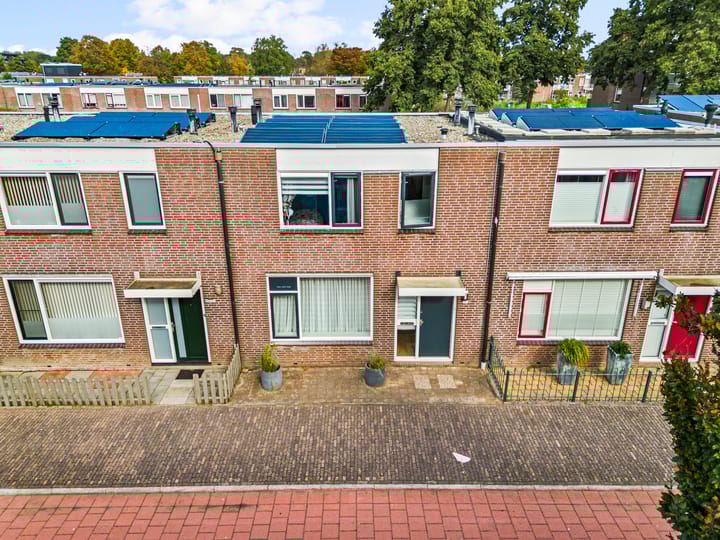 Kornwierde 110 in Almere