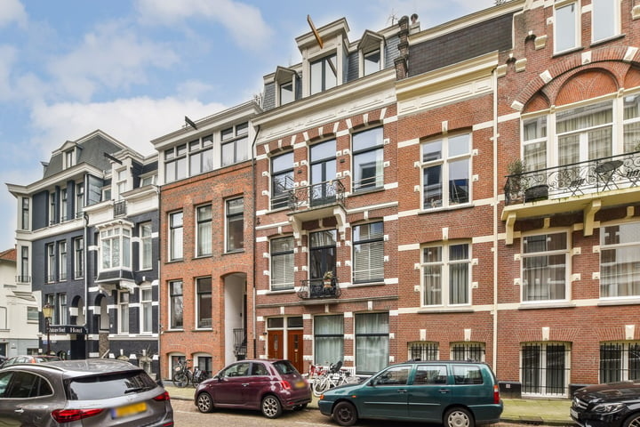 Korte Van Eeghenstraat 2C in Amsterdam