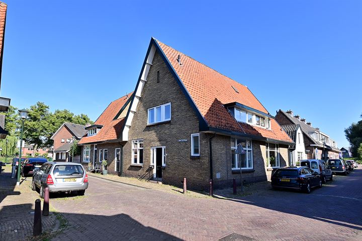 Korte Zeestraat 2 in Muiden