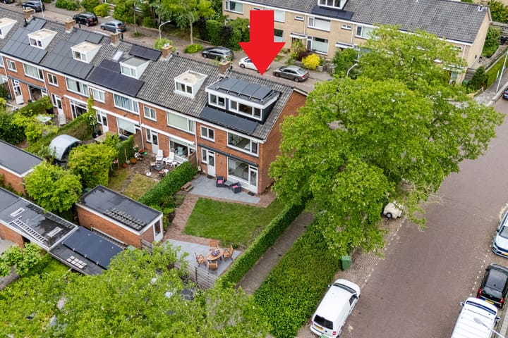 Kortenaerlaan 17 in Voorschoten