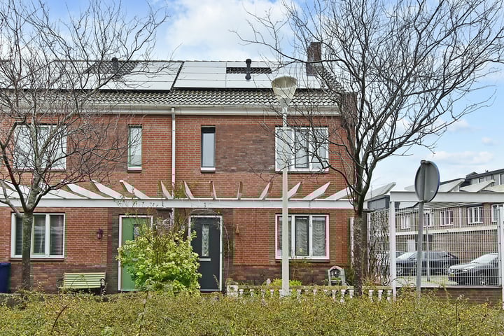 Photo of property Korvethof 5, 's-Gravenhage