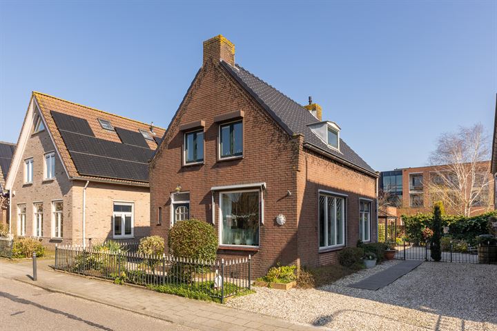 Kosterdijk 4 in Waarder