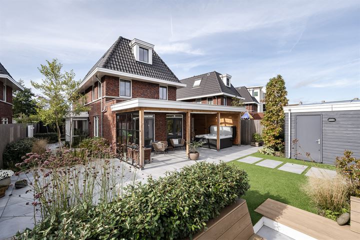 Kostverlorenstraat 97 in Zandvoort