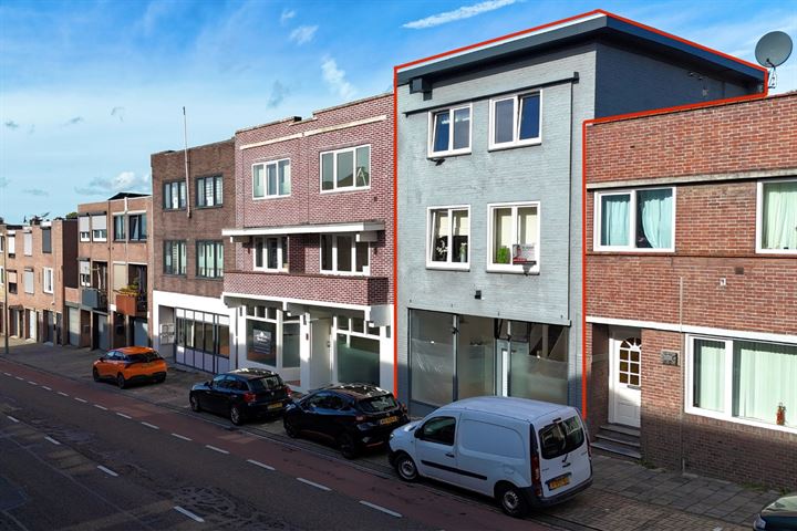 Kouvenderstraat 211 in Hoensbroek