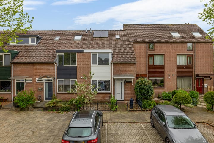 Photo of property Kraaiheide 42, Rotterdam